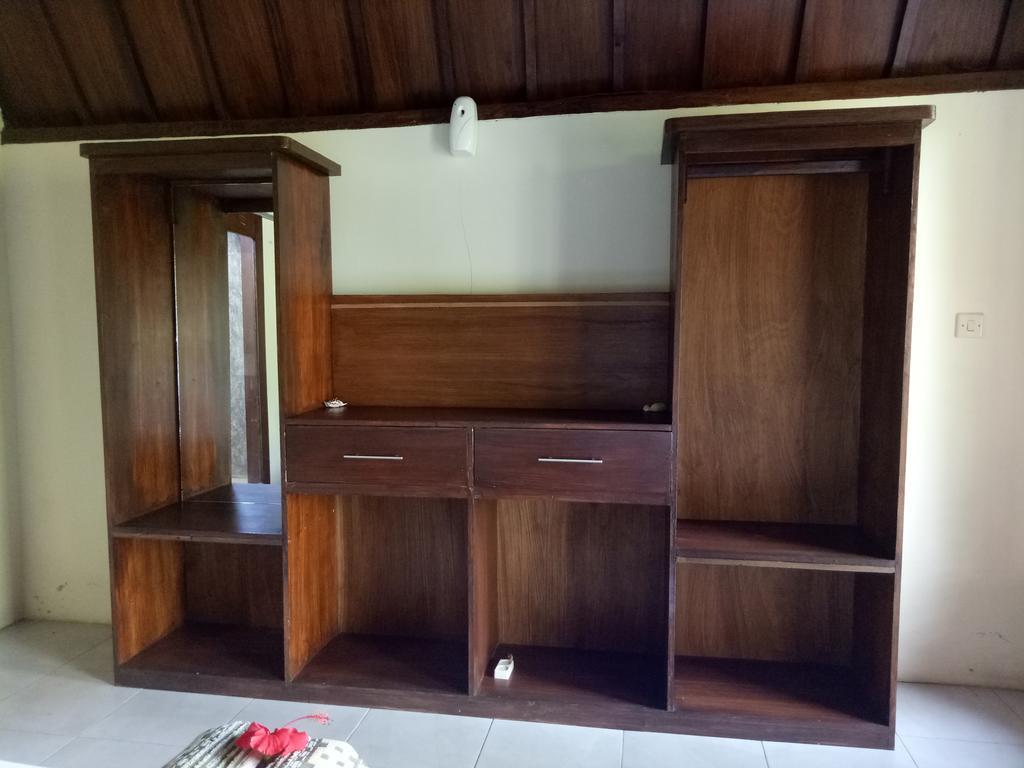 Rose Bungalow Pemenang Exterior foto