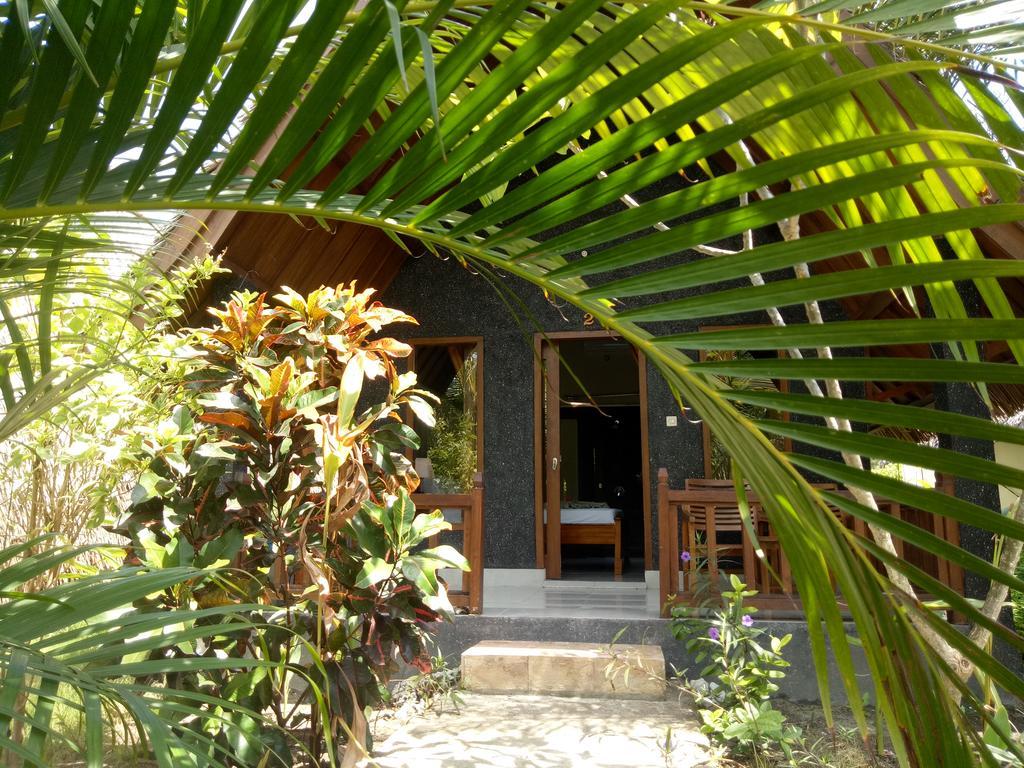 Rose Bungalow Pemenang Exterior foto
