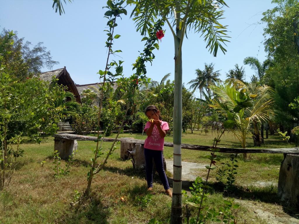 Rose Bungalow Pemenang Exterior foto